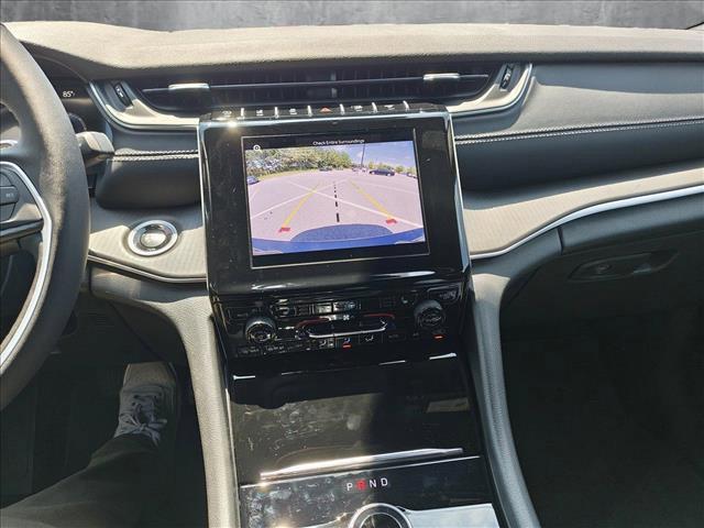 new 2025 Jeep Grand Cherokee L car, priced at $40,801