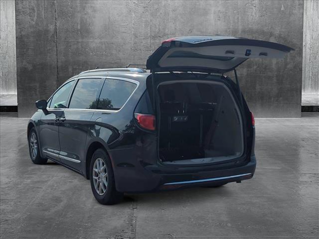 used 2020 Chrysler Pacifica car, priced at $16,385