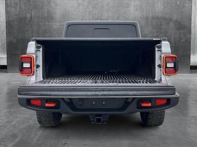 used 2022 Jeep Gladiator car, priced at $39,040