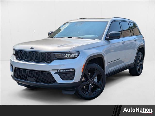 new 2025 Jeep Grand Cherokee car, priced at $49,000