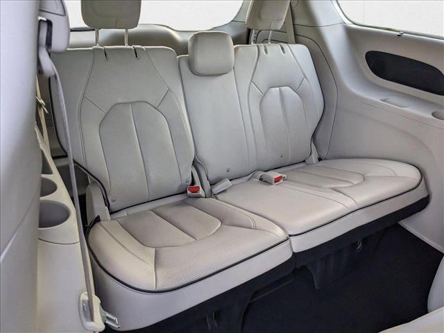 used 2021 Chrysler Pacifica Hybrid car, priced at $20,369