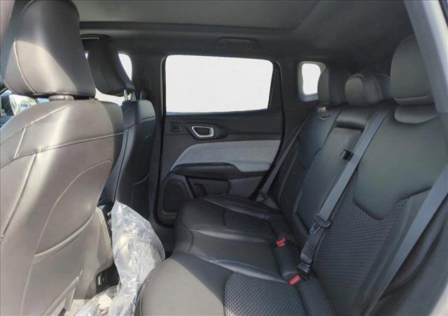 new 2025 Jeep Compass car, priced at $30,983