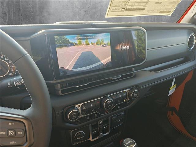 new 2025 Jeep Gladiator car, priced at $47,147