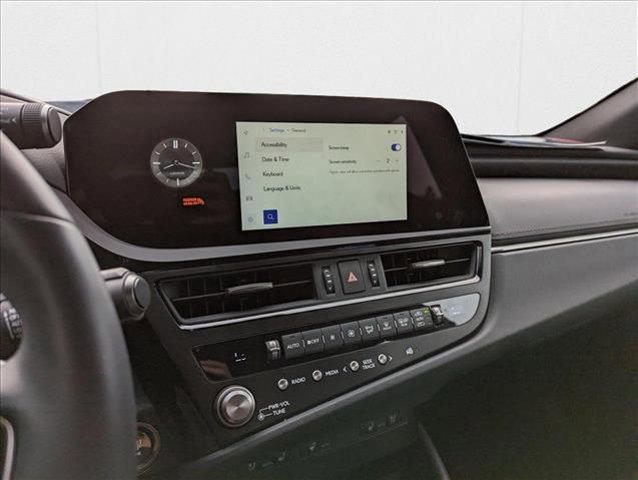 used 2025 Lexus ES 350 car, priced at $40,769