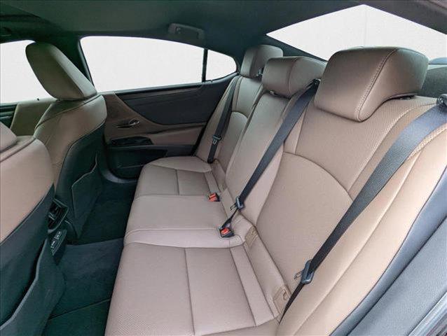 used 2025 Lexus ES 350 car, priced at $40,769