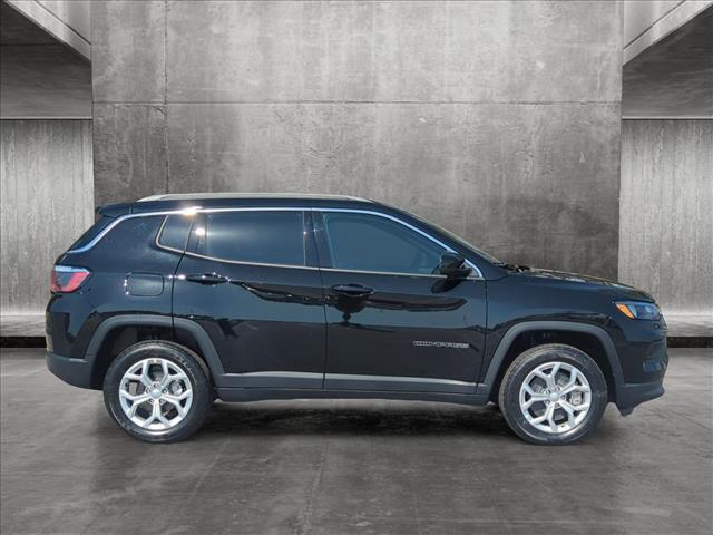 new 2024 Jeep Compass car, priced at $27,500