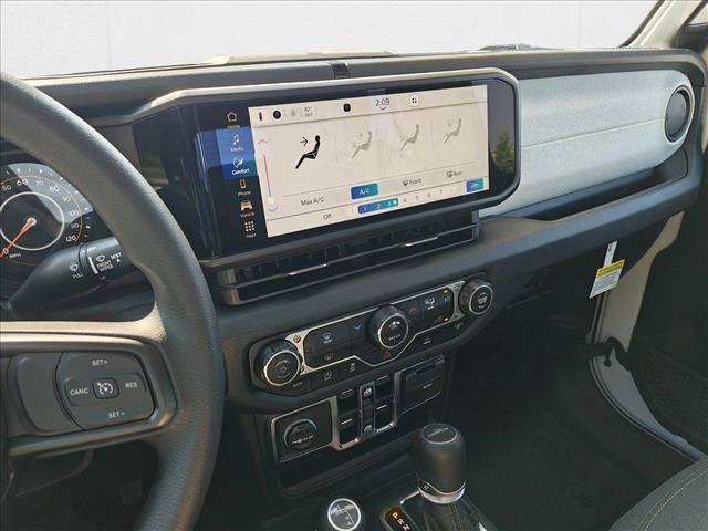new 2025 Jeep Gladiator car, priced at $39,321