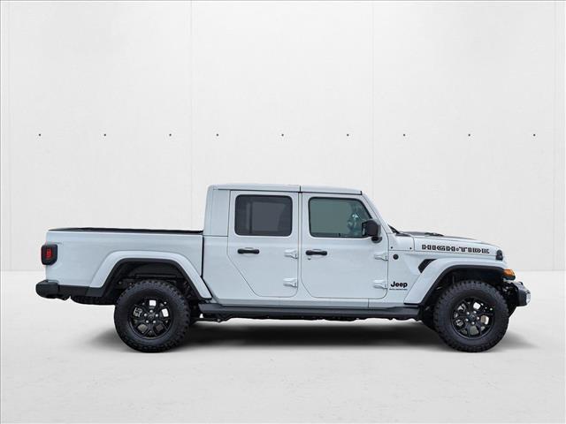 new 2025 Jeep Gladiator car, priced at $44,991