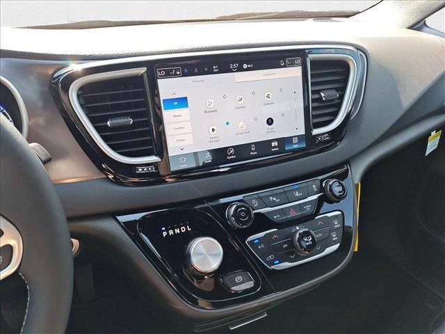 new 2025 Chrysler Voyager car, priced at $39,990