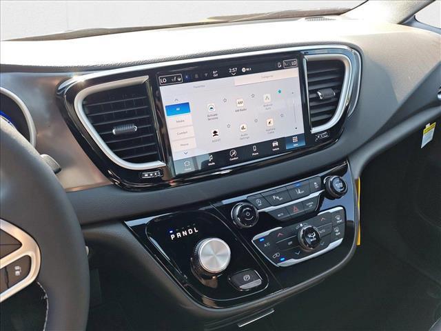 new 2025 Chrysler Voyager car, priced at $39,990