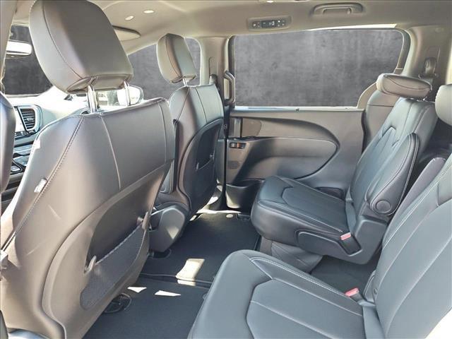 new 2025 Chrysler Voyager car, priced at $39,888