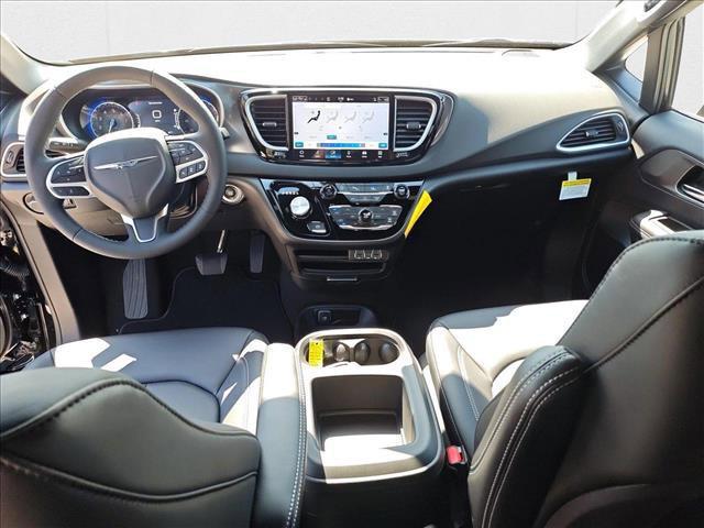 new 2025 Chrysler Voyager car, priced at $39,990