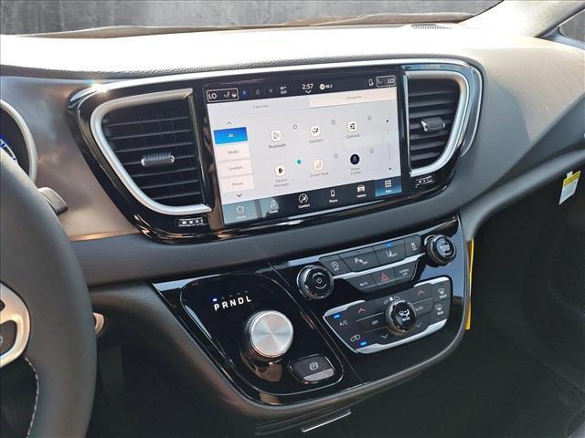 new 2025 Chrysler Voyager car, priced at $39,888