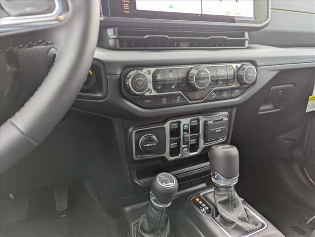 new 2025 Jeep Wrangler car, priced at $52,519