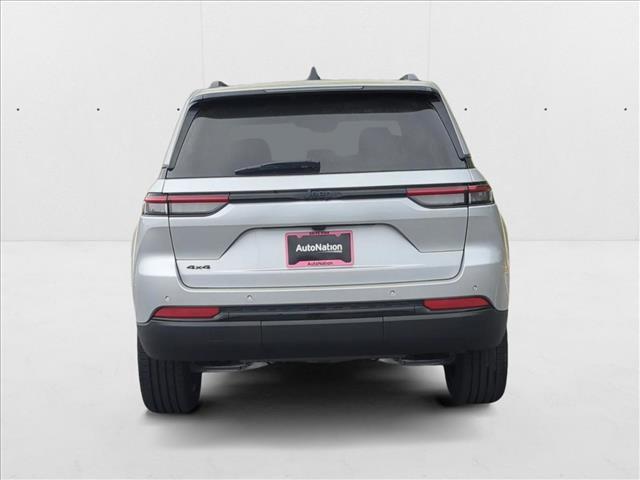 new 2025 Jeep Grand Cherokee car, priced at $44,999