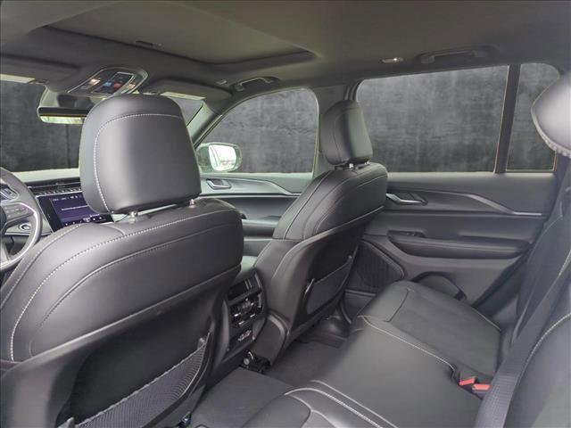 new 2025 Jeep Grand Cherokee car, priced at $43,809