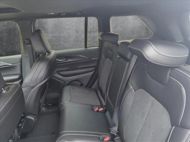 new 2025 Jeep Grand Cherokee car, priced at $43,809