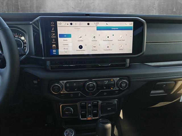 new 2025 Jeep Gladiator car, priced at $46,877