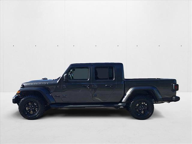 new 2025 Jeep Gladiator car, priced at $43,450