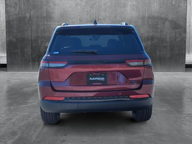 new 2025 Jeep Grand Cherokee car, priced at $46,795