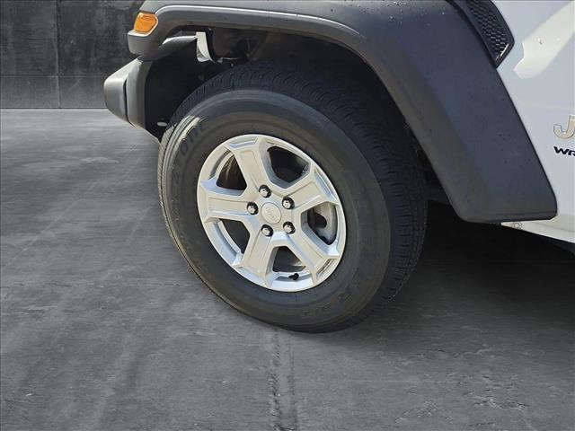 used 2021 Jeep Wrangler Unlimited car, priced at $32,060