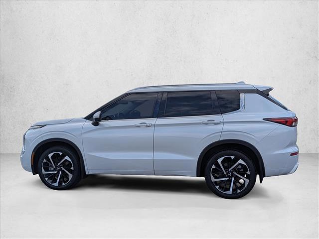 used 2023 Mitsubishi Outlander car, priced at $27,401