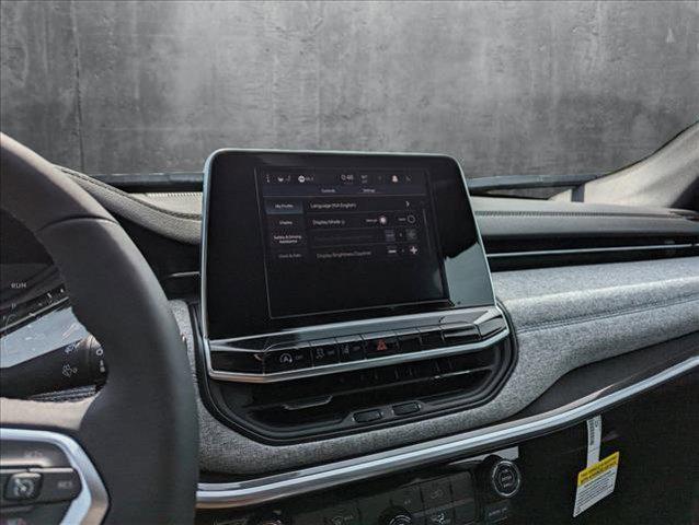 new 2025 Jeep Compass car, priced at $27,999