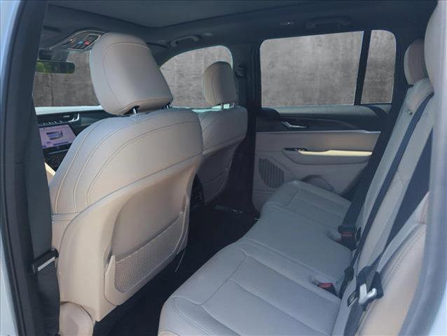 new 2025 Jeep Grand Cherokee car, priced at $47,715