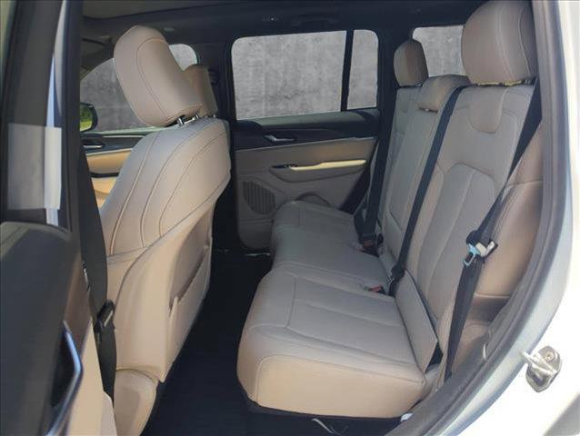 new 2025 Jeep Grand Cherokee car, priced at $47,715