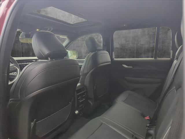 new 2025 Jeep Grand Cherokee car, priced at $42,329
