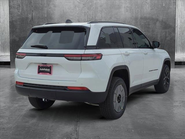 new 2025 Jeep Grand Cherokee car, priced at $41,793