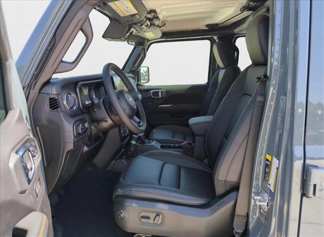 new 2025 Jeep Gladiator car, priced at $41,150