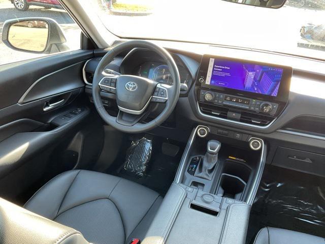 used 2024 Toyota Grand Highlander Hybrid car, priced at $52,799