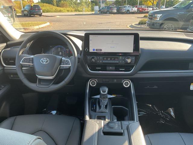 new 2026 Toyota Grand Highlander car, priced at $49,909