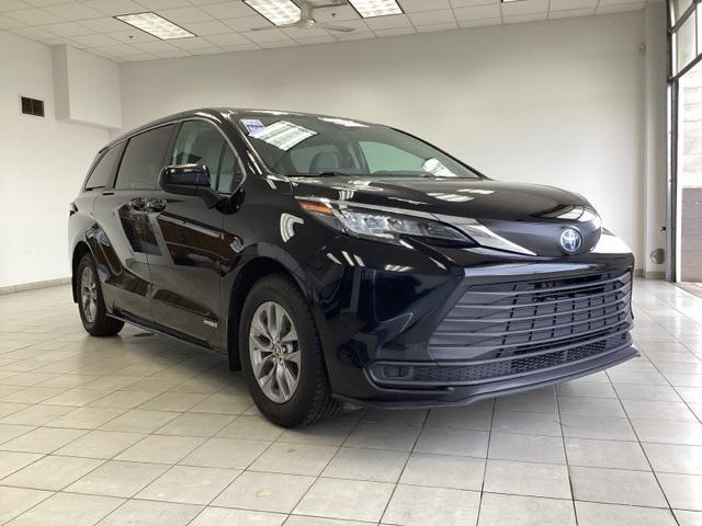 used 2021 Toyota Sienna car, priced at $29,799