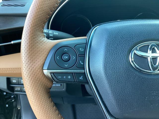 used 2019 Toyota Avalon Hybrid car, priced at $32,499
