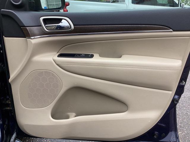 used 2015 Jeep Grand Cherokee car, priced at $8,998
