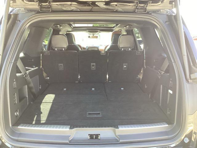 used 2022 Lincoln Navigator car, priced at $62,399