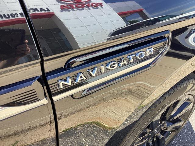 used 2022 Lincoln Navigator car, priced at $62,399