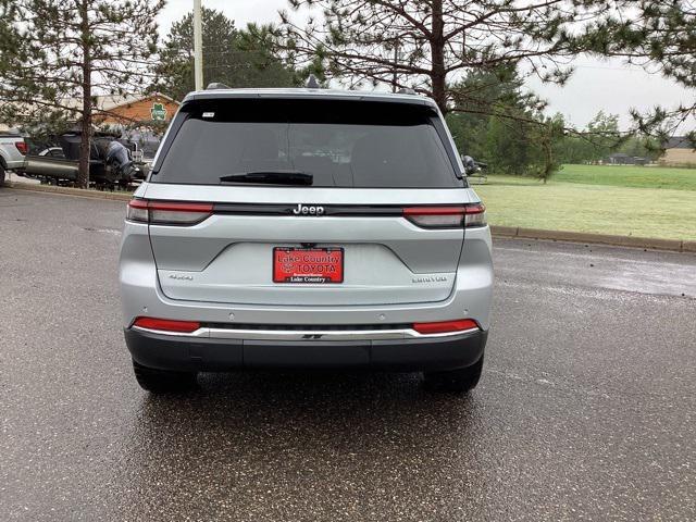 used 2022 Jeep Grand Cherokee car, priced at $31,499