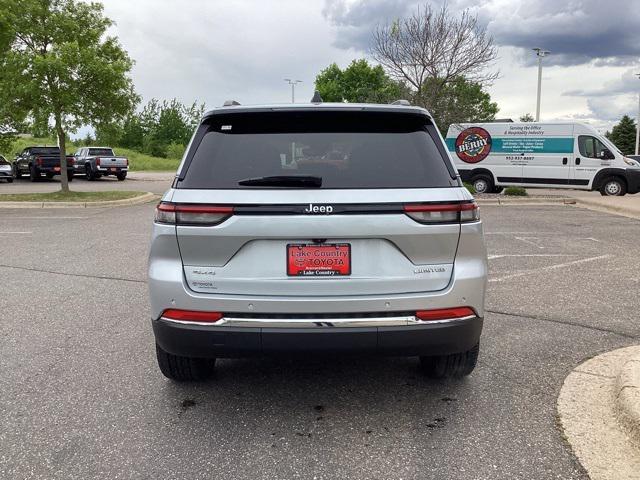 used 2022 Jeep Grand Cherokee car, priced at $30,998