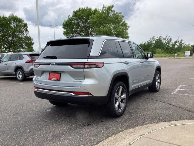 used 2022 Jeep Grand Cherokee car, priced at $30,998