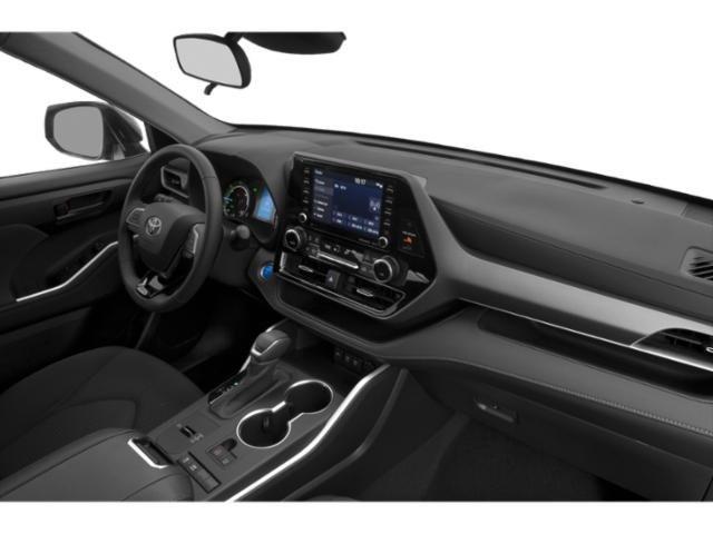 used 2022 Toyota Highlander Hybrid car, priced at $39,998