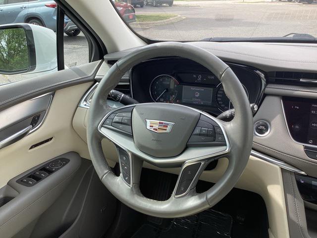 used 2021 Cadillac XT5 car, priced at $29,799