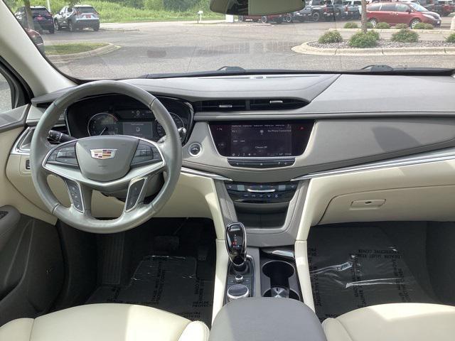 used 2021 Cadillac XT5 car, priced at $29,799