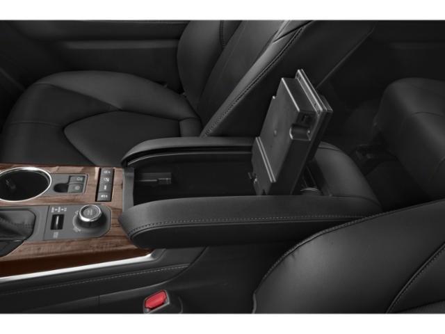 used 2022 Toyota Highlander car, priced at $43,998