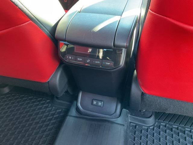 used 2021 Toyota Highlander car, priced at $36,998