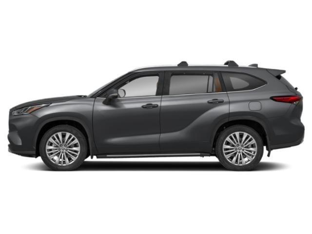 used 2023 Toyota Highlander car, priced at $47,998