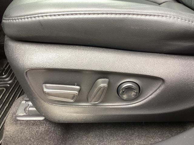 used 2023 Toyota Highlander car, priced at $45,499
