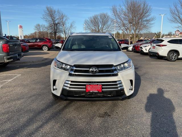 used 2018 Toyota Highlander car, priced at $27,998
